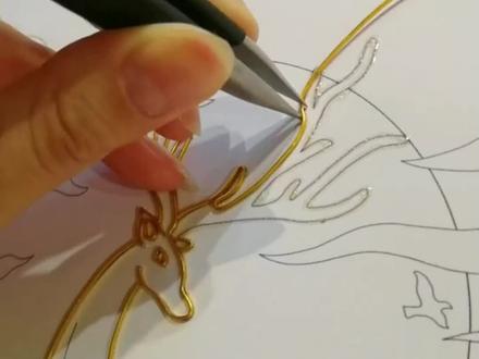 景泰蓝正名“铜胎掐丝珐琅”,因工艺考究,2006年被国家列为第一批非物质文化遗产。#珐琅彩 #镶嵌工艺 #中国工美 #非遗#抖转新遗国潮粤风