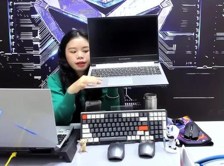 机械师t58-v新生代小钢炮不仅颜值高高 性能也杠杠的 设计也很人性化打游戏也完全不拖后腿#机械师 #机械师笔记本 #机械师t58 #游戏本推荐