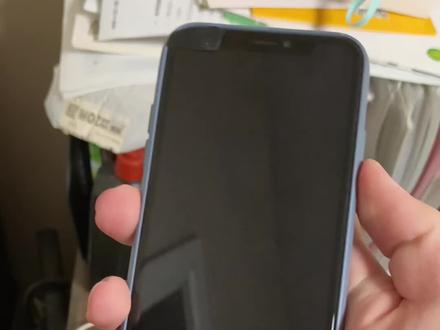 最近苹果因为iOS16.7.1.3这个系统版本被过度吐槽,已经关闭升级通道,所以即便已经下载了这个16.7.13的这个安装包的,也没办法重启更新了,因为升级通道已经被关闭了