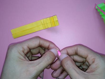 教你用纸折一个滑滑梯,简单易学有创意,小朋友们都抢着要