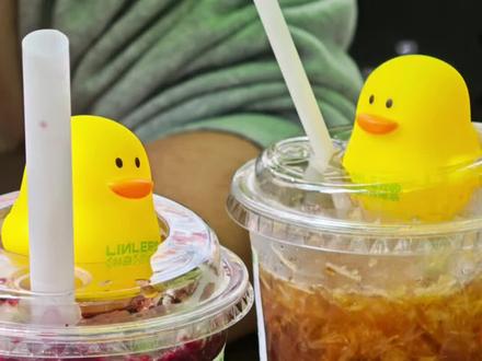 林里×美团联名的开团鸭,兑换到啦!#美食分享 #林里手打柠檬茶 #桑葚