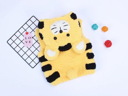 娟娟编织 今天和姐妹们一起编织萌萌的可爱小老虎马甲