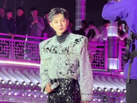 听到了现场版《幸福收场》 不枉凌晨12点的三人行万人呐喊我高迪 @高迪 #高迪 #万岁山 #幸福收场