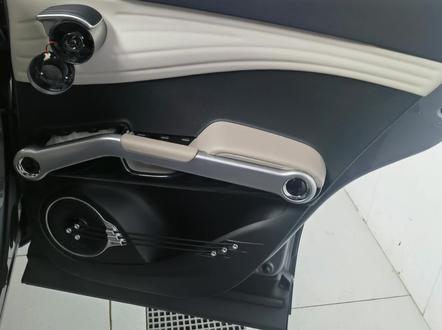 #比亚迪元 比亚迪元 右后门板,门拉手拆卸教程。#凹陷修复保留原车漆