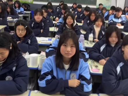 先游戏,再学习,效率创奇迹。给期末复习再加点料