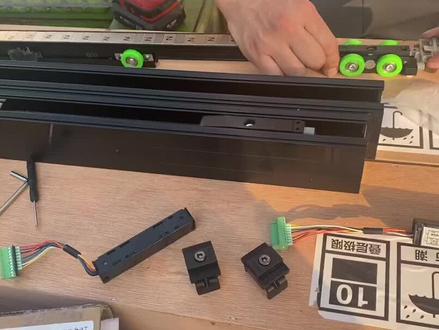 对开磁悬浮人脸识别系统电磁锁安装