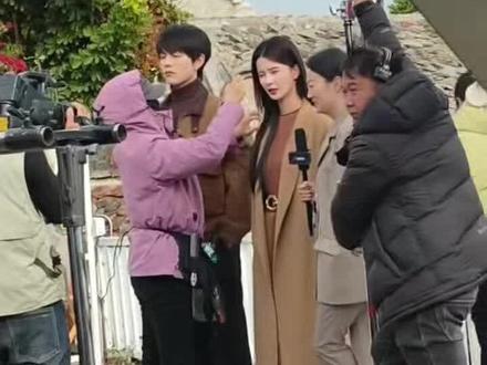 总算是追星了😍#曾辉 #孟娜 #星光落鱼火