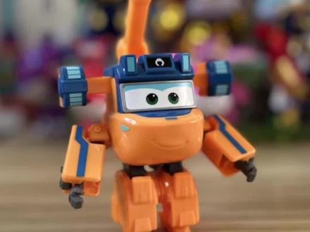 超级飞侠第15季新品吊车大力腿部完整变形视频教学来咯#超级飞侠 #变形玩具 #儿童礼物 #圣诞礼物