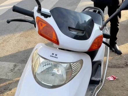 电动车摩托车骑行时有异响怎么办?别着急更换减震,师傅教你轻松解决问题##电动车 #摩托车