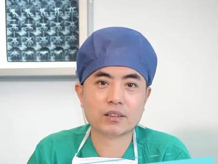 #颈动脉狭窄 颈动脉手术是不是大手术?有没有风险呢?