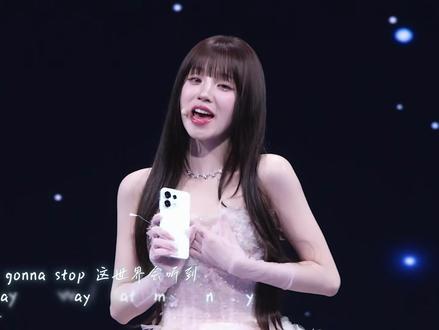 OPPO Reno你太会选代言人了 #OPPOReno16新品发布会 #宋雨琦 现场同时还发布了新歌,一整个超搭