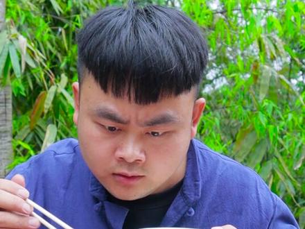 你们吃席吃过最难吃的菜是什么?😂#一定要看到最后 #辣椒