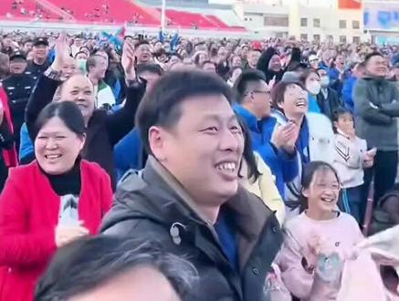 #恭喜恭喜永州进四强 #永州不大,创造神话 这次真的疯了,过年一样👍👍👍👍👍为我们永州加油加油加油