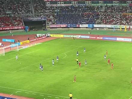 客观的说,扬州这守门员拖延的有点明显了😂#比赛现场
