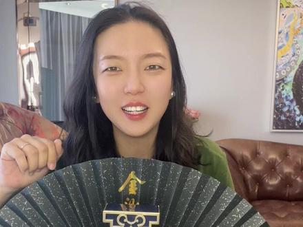 过年送领导,送亲戚,太有面子了!金沙古酱,贵州好酒,孔雀开屏开盒方式,特别吸睛漂亮,酒体牛,53度酱香型,500毫升一斤装,大福利!#白酒 #好酒推荐 #酱香型白酒 #纯粮酿造 #好喝不贵