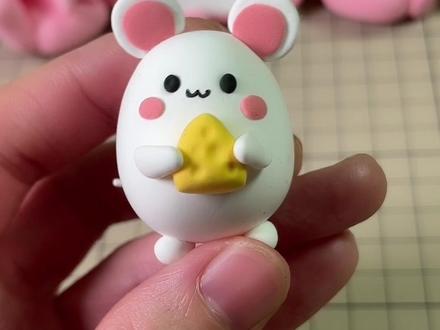 粘土教程可爱老鼠,超简单超轻粘土可爱仓鼠奶酪手工教程,一起动手做吧。#超轻粘土手工 #超轻粘土 #粘土教程@DOU+小助手