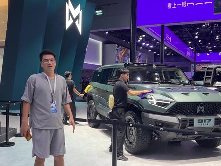 新车丨猛士917上市63.77万起,和宝马X5同级,到底该选谁好? #新车抢先看 #猛士917上市 #越野车