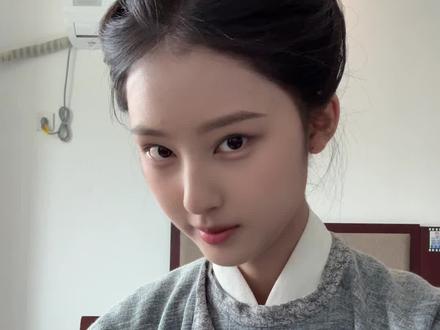 青主管下班了就这样。 #定风波 #小青猫 #张婉儿