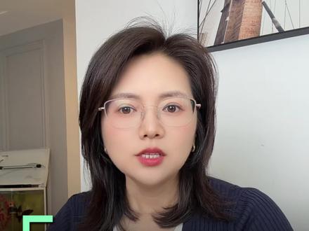 你知道当下最火的聊天新方式是什么?#多闪 #多闪app #Ai #小火人