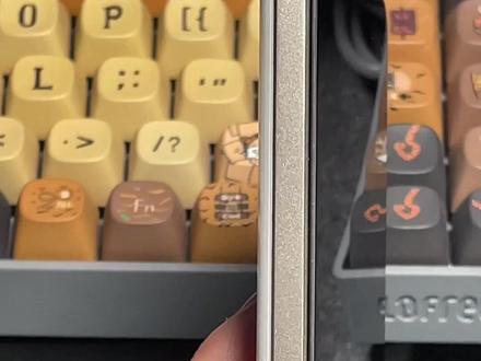 红米 k60 至尊版两个月使用体验, 它最大的遗憾,应该就是没能用上金属边框,k70 这次终于给弥补了。
#数码科技 #红米k60至尊 #红米k70