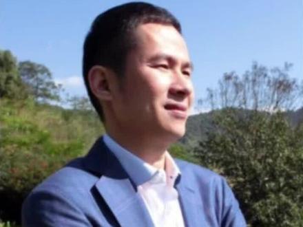 谣言不攻自破,不要人云亦云,明辨是非独立思考@钱峰雷 #峰雷精神 #钱峰雷语录 #钱峰雷慈善 #浙A88888