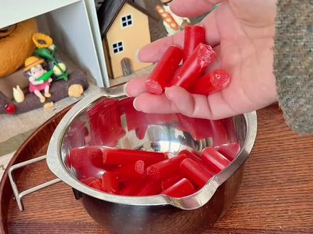 普普通通的蜡烛,可以DIY非常🔥的腊梅花 过年在家可以和家人一起玩的有趣年味DIY #我的手工作品 #蜡梅花 #宝藏生活家企划#手工大神请支招 #手工diy