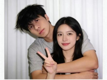 豆包情侣ai合照指令教程来啦!#豆包ai#和男朋合照#和女朋友合照#豆包p图#情侣ai合照