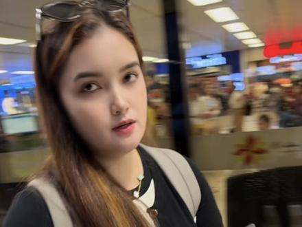 #真实生活分享计划 带外国女友回中国过春节!#vlog十亿流量扶持计划 #中外情侣 #跨国恋 #春运