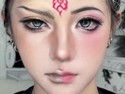 谁在蹲的古早感双强小情侣妆面教程?她来啦!原相机直出!
#花千骨 #cos妆教程 #白子画