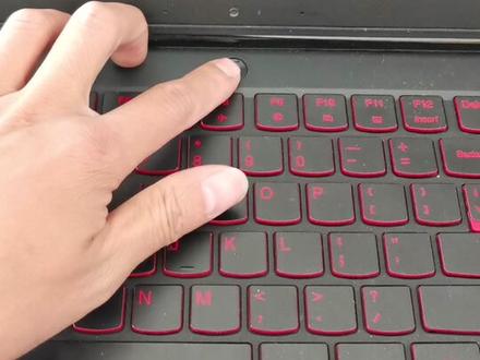 #创作灵感 #笔记本维修 联想拯救者Y7000,更换电池####