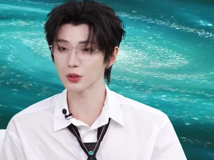 1.28卡姿兰直播回放#云旗#郝熠然