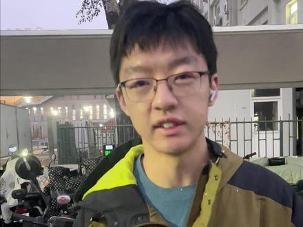 一年一度高考,听听北大的医学生,会不会推荐高三学生学医?欢迎大家报考北京大学😘#北京大学 #医学类专业 #校园采访 #家长必读 #医学生 @抖音小助手 @抖音 @抖音创作者中心
