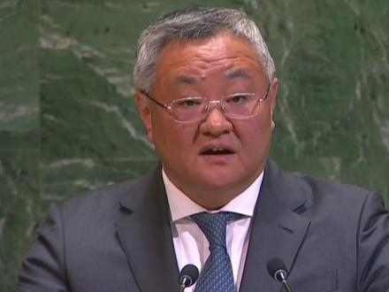 【日本,没资格!】 11月18日,中国常驻联合国代表#傅聪 在第80届联合国大会全体会议审议安理会改革问题时表示,#日本 首相#高市早苗 近期在国会发表的涉台言论极其错误,极为危险,粗暴干涉中国内政,严重违背一个中国原则和中日四个政治文件精神。这是对国际正义的挑衅,对战后国际秩序的破坏,对国际关系基本准则的践踏,公然背离了日本所作的走和平道路的基本承诺。这样的国家根本没有资格要求成为安理会常任理事国。(来源:参考消息、新华社)