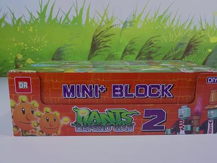 植物大战僵尸2超迷你积木蛋 回旋镖磁力菇VS铁桶旗子僵尸