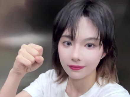 第二天腿抖成筛子了 #人类#是一种#喜欢折腾 #的生物