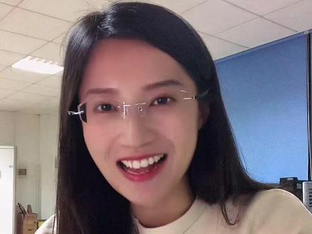 你好,我是青椒姐姐,请多关照!大年初一,祝各位顺风顺水,顺心如意,虎虎生威。#大学老师 #虎年