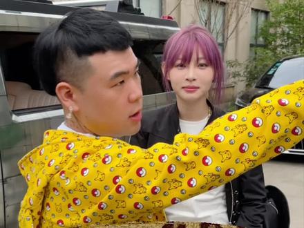 我人生的第一首歌!是和喜欢的rapper们一起! 好有意义的一期!