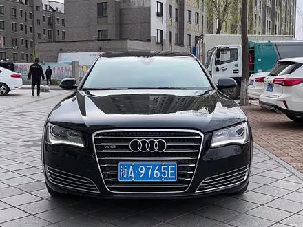 13年奥迪A8L 2.5V6 自然吸气 150KW大功率 外观升级W12套件 纯纯一手车 五门电吸门 空气悬挂 电子飞机挡 当年100多万 车况无事故 可贷款首付1000开走 价格19万X