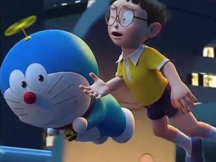 #儿童创意手工 #创意美术 @又又又疫情开始了,小宝贝在家和爸爸妈妈一起画画,今天是好玩的哆来a梦,画好的宝贝可以和你的伙伴一起分享。(准备材料:A4纸两张,铅笔橡皮记号笔马克笔,剪刀胶水,棉签棒一根)