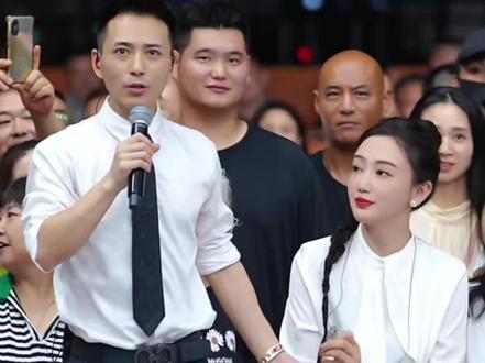图图的杨雯梓女神上索图大舞台了