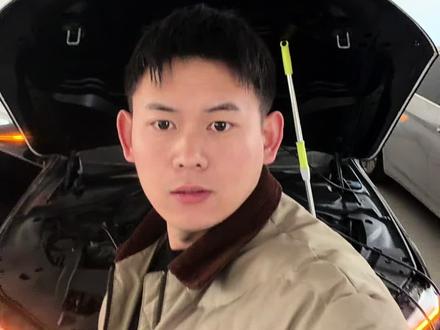 宝马Bdc02全丢 第一步 读取发动机电脑isn 保存发动机数据。第二步 预处理大白盒保存密钥文件。 第三步全部装车后 开始操作 加载读取大白盒的密钥文件擦空大白盒。然后加载发动机读取的数据 写入到大白盒 保存一个防盗数据 随后找两个空白钥匙 学习成功后 同步发动机电脑需加载 保存好的防盗数据 然后成功启动 测试挂档 如果挂挡失败 同步一下变速箱即可 如果操作完 不着车 可执行 关闭运输模式 重置启动机锁