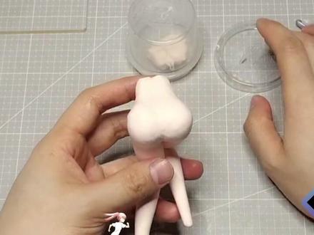 【超轻粘土】从粘土里变出一只凯莉!【素体篇】
大家好,我是在湖北玩泥巴的菩提。
凯莉来咯!期待凯莉的请把 报道 打在公屏上。
#超轻粘土 #超轻粘土教程 #凹凸世界凯莉 #超轻粘土手工 #手工 #超轻粘土作品 #手工diy #手工制作 #粘土手办 #粘土手工 #原创手作 #手艺人