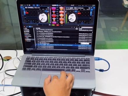 莱恩SL外置声卡录音教程 二章节!
视频使用先锋djm900nxs2三代调音台➕莱恩sl4声卡!录制!
请耐心看完哦!
#dj打碟 #包厢文化 #dj #打碟 #中文dj