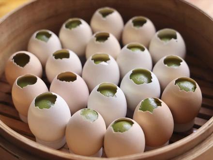 鸡蛋神奇的吃法,既可以当烧烤,也可以当凉菜,QQ弹弹,味道鲜美