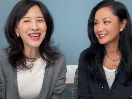 瞿颖爆笑“翻红”!在Papi的《热烈欢迎》反复爱上老一辈艺人 (上期)这期笑了好多遍,已经在期待返场了!
#papi热烈欢迎 #瞿颖 #戴军 #搞笑 #李静