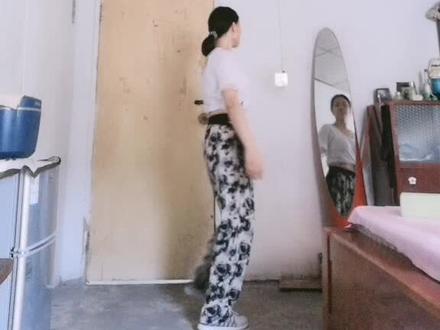 #抖音学跳舞全场朋友做好准备我们一起巜闯天下》广场舞,嗨起来