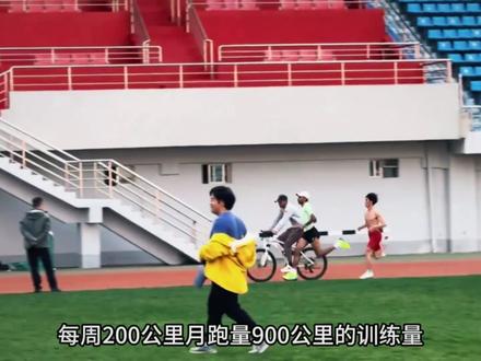 毛金虎:打破中国选手首马最快纪录,与丰配友并称贵州双子星! #毛金虎 #2026无锡马拉松 #马拉松 #青年创作者成长计划 #体育