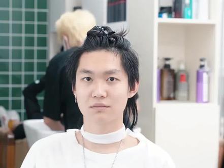 男生长发怎么留?这款二合一发型你看怎样? #鲻鱼头 #男生发型 #男士发型