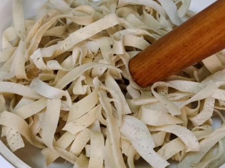 湖北特色美食炒干豆丝,切记不要直接下锅炒,多加2步,出锅真香 #在家做美食 #家常菜 #简单美食