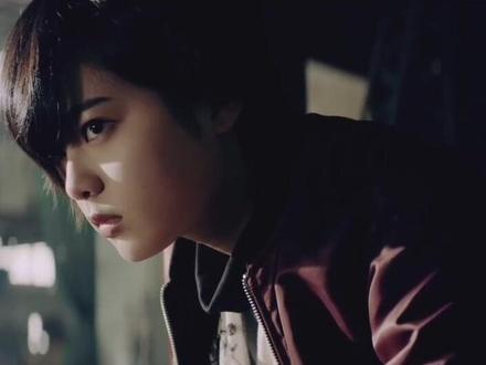 欅坂46 『ガラスを割れ!』